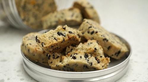 饼干小姐黑料吃瓜,吃瓜群众热议背后的真相